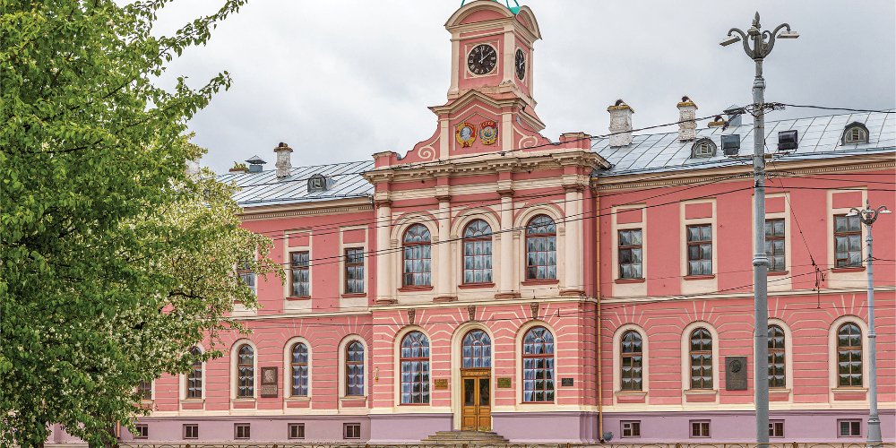 Фото университета